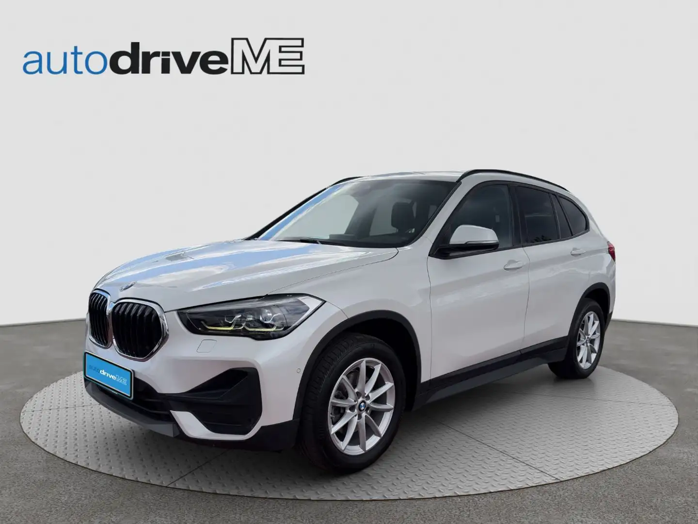 BMW X1 xDrive 18d Advantage Weiß - 1