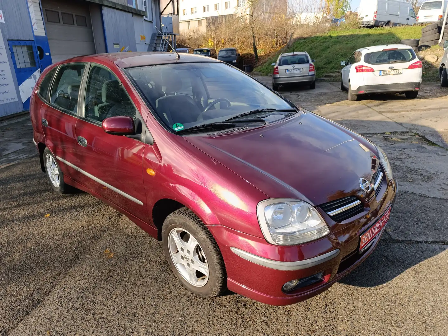 Nissan Almera Tino AUS OPI`S GARAGE NUR 92 TKM SERVICE NEU Rouge - 2