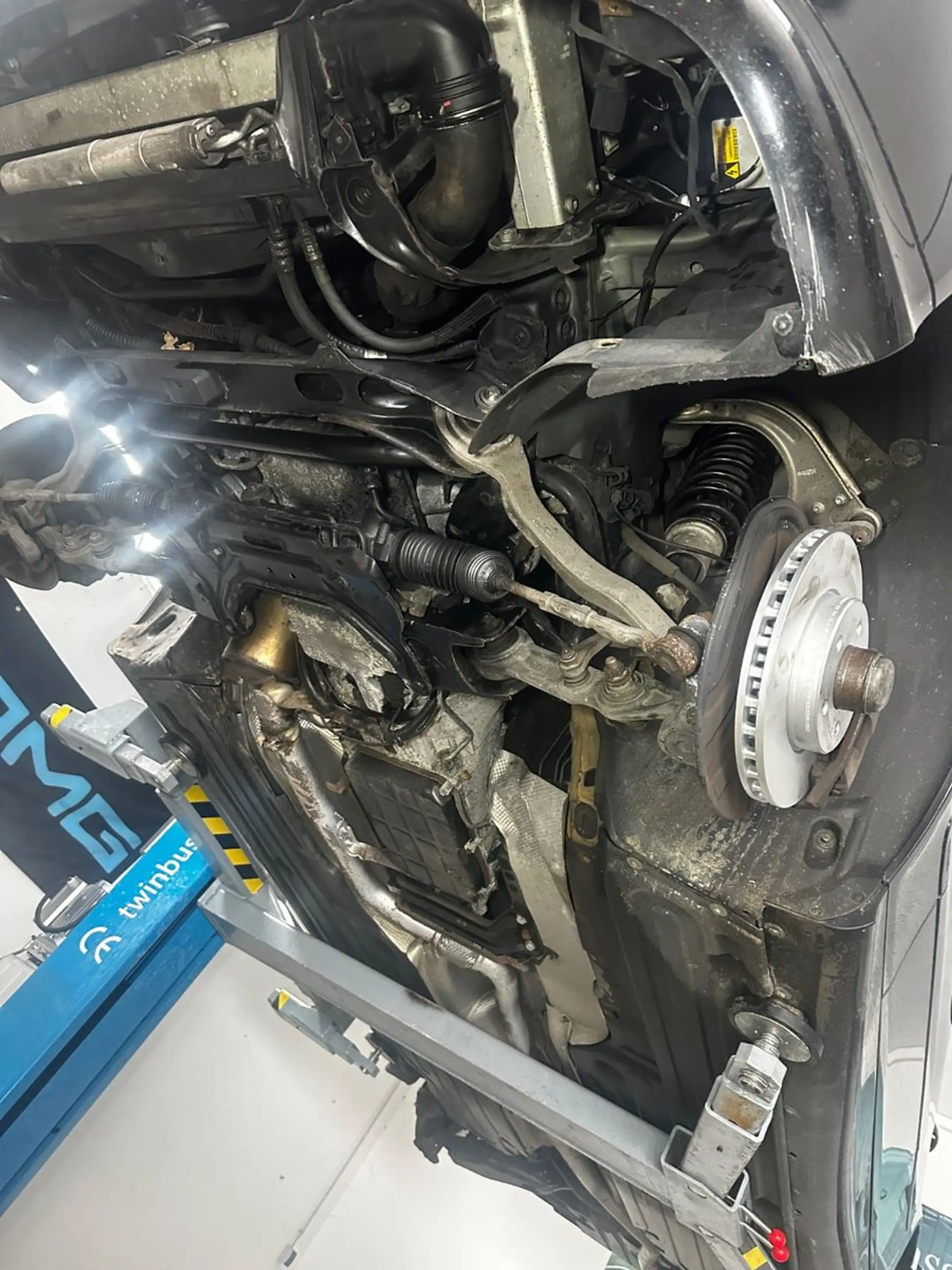 Mercedes-Benz E 220 CDI Automatik — photo 13