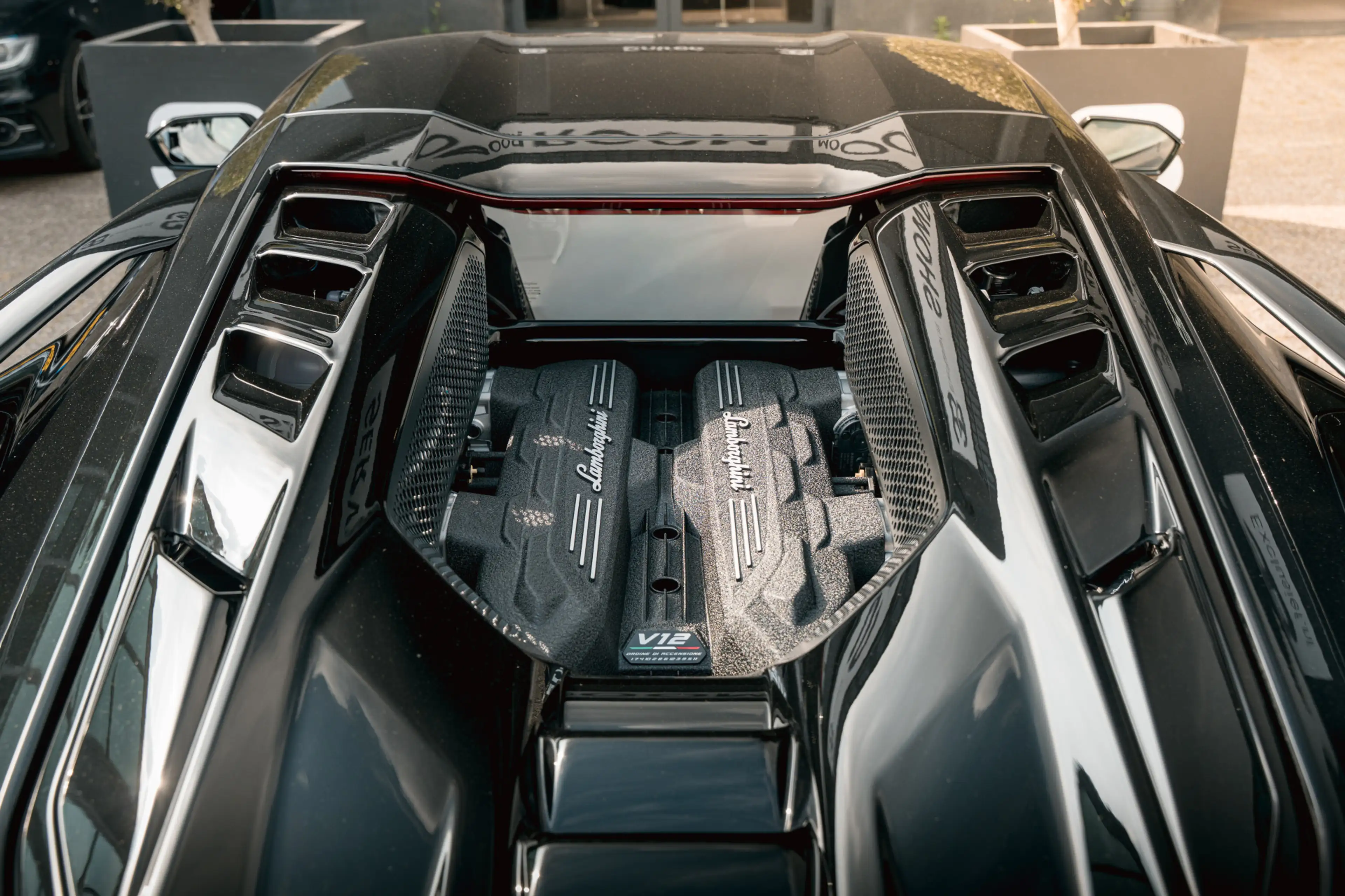 Lamborghini Revuelto Revuelto 6.5 1015 PK Coupe — photo 14