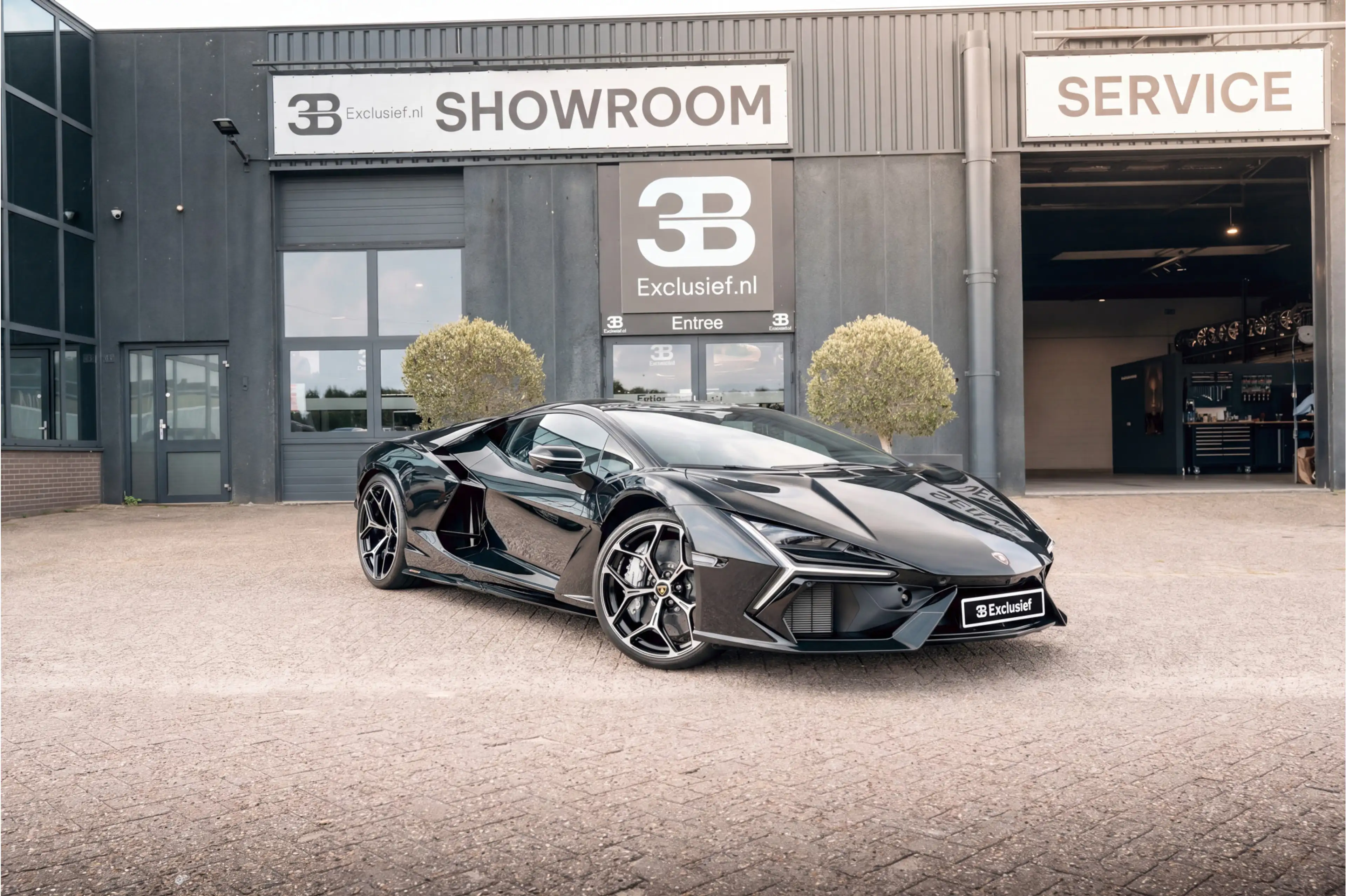 Lamborghini Revuelto Revuelto 6.5 1015 PK Coupe — photo 2