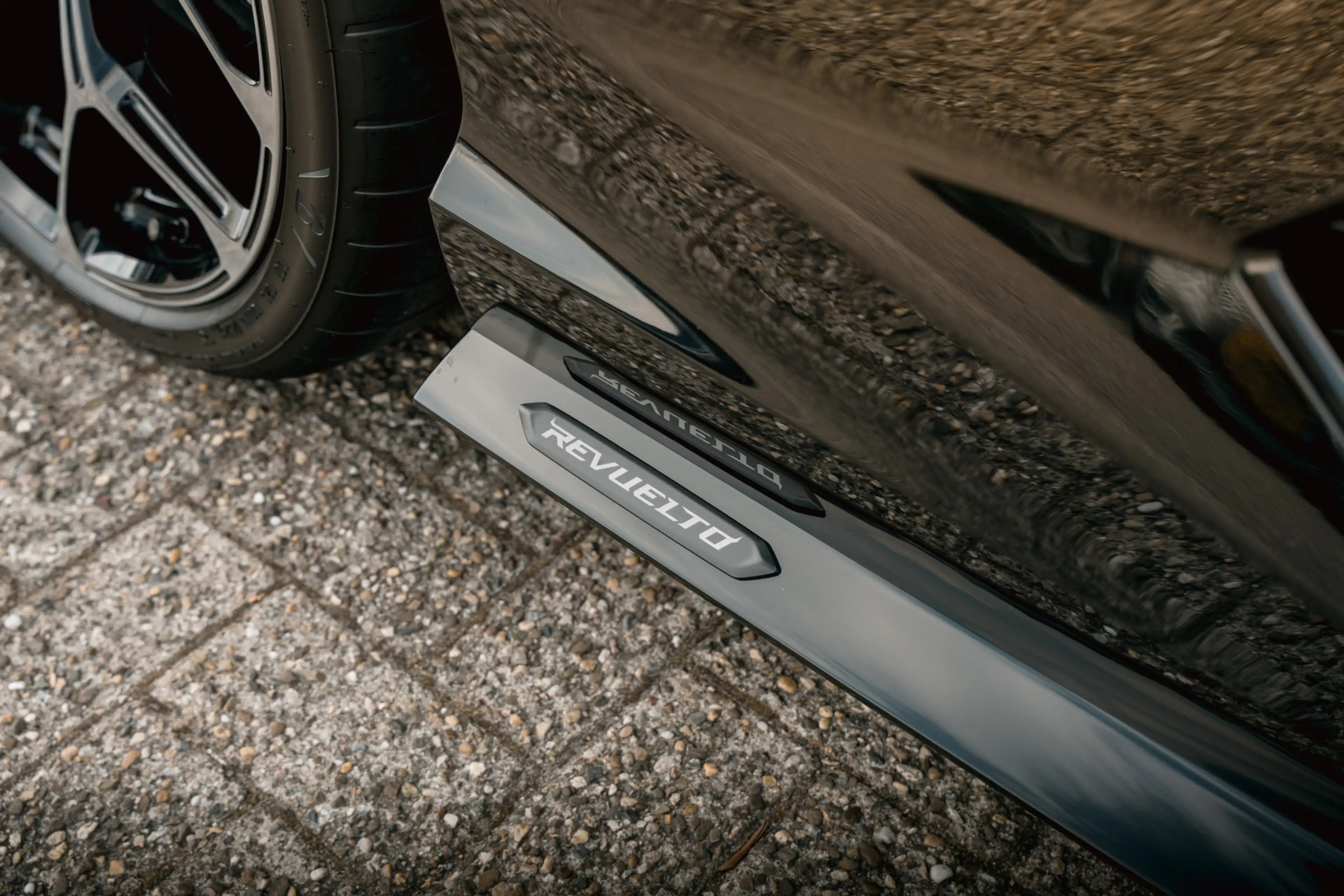 Lamborghini Revuelto Revuelto 6.5 1015 PK Coupe — photo 9
