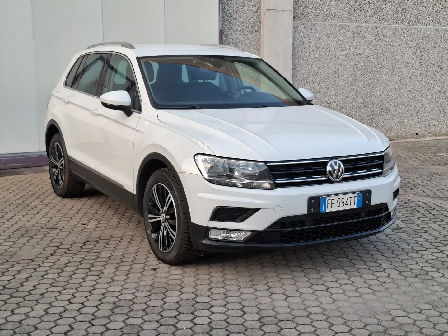 Volkswagen Tiguan 2.0 tdi Style 150cv dsg *EURO 6B* Blanc - 1