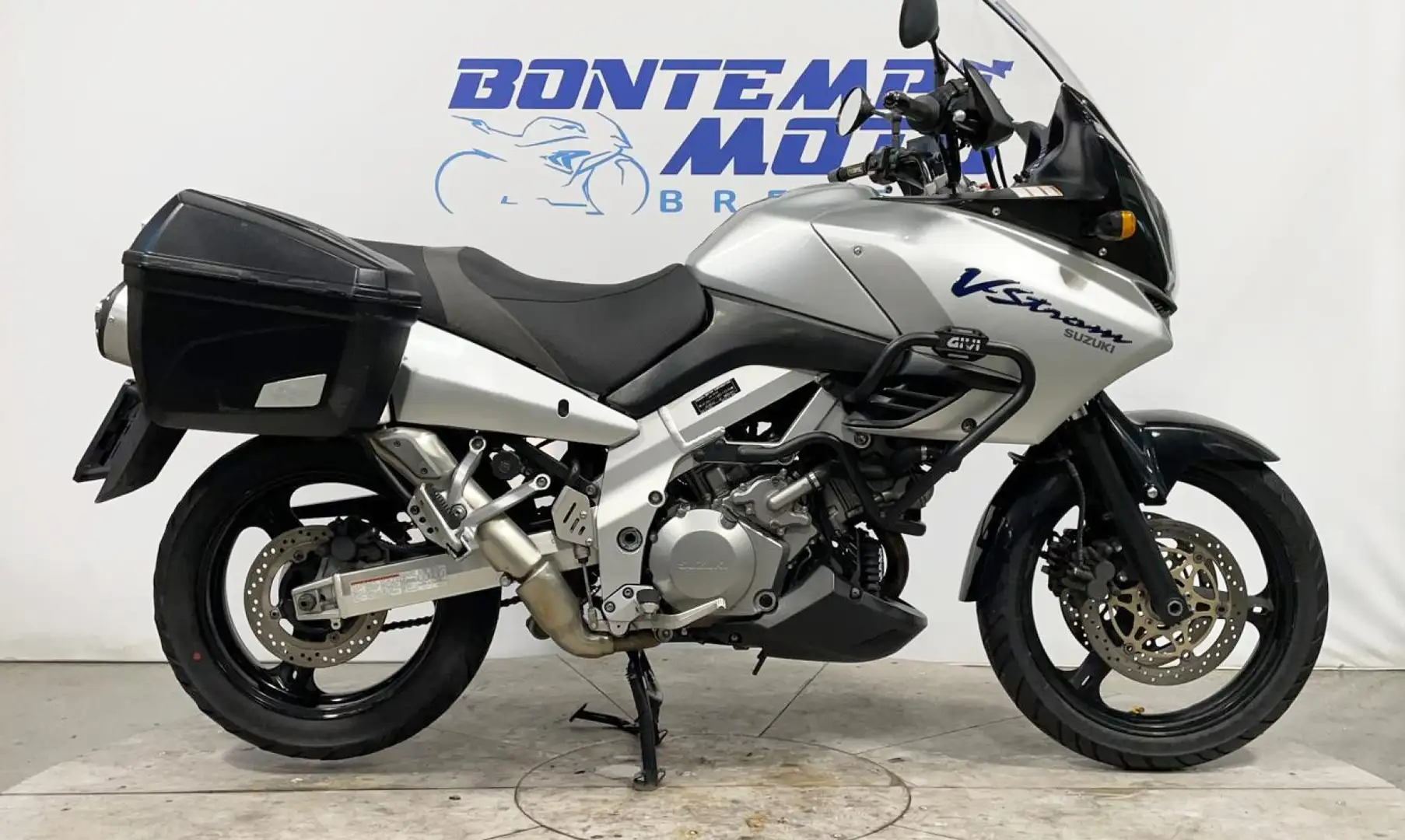 Suzuki V-Strom 1000 2004 + VALIGIE LATERALI Argento - 1