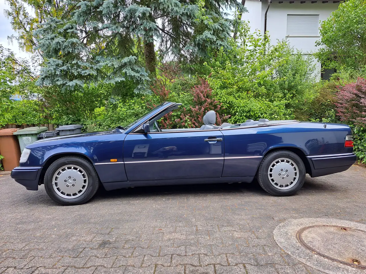 Mercedes-Benz E 200, foto 4