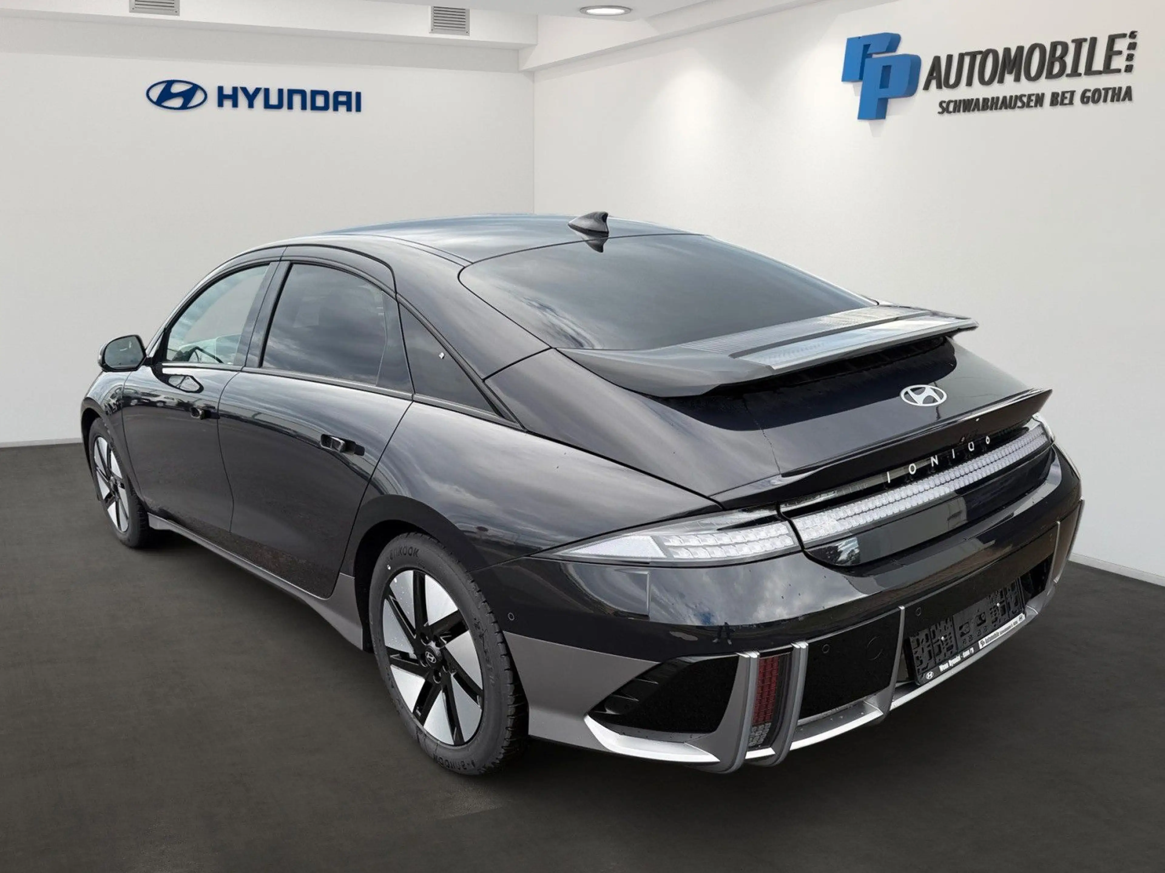 Hyundai IONIQ 6 77,4kWh Allrad TECHNIQ/Park/Sitz-Paket — photo 4