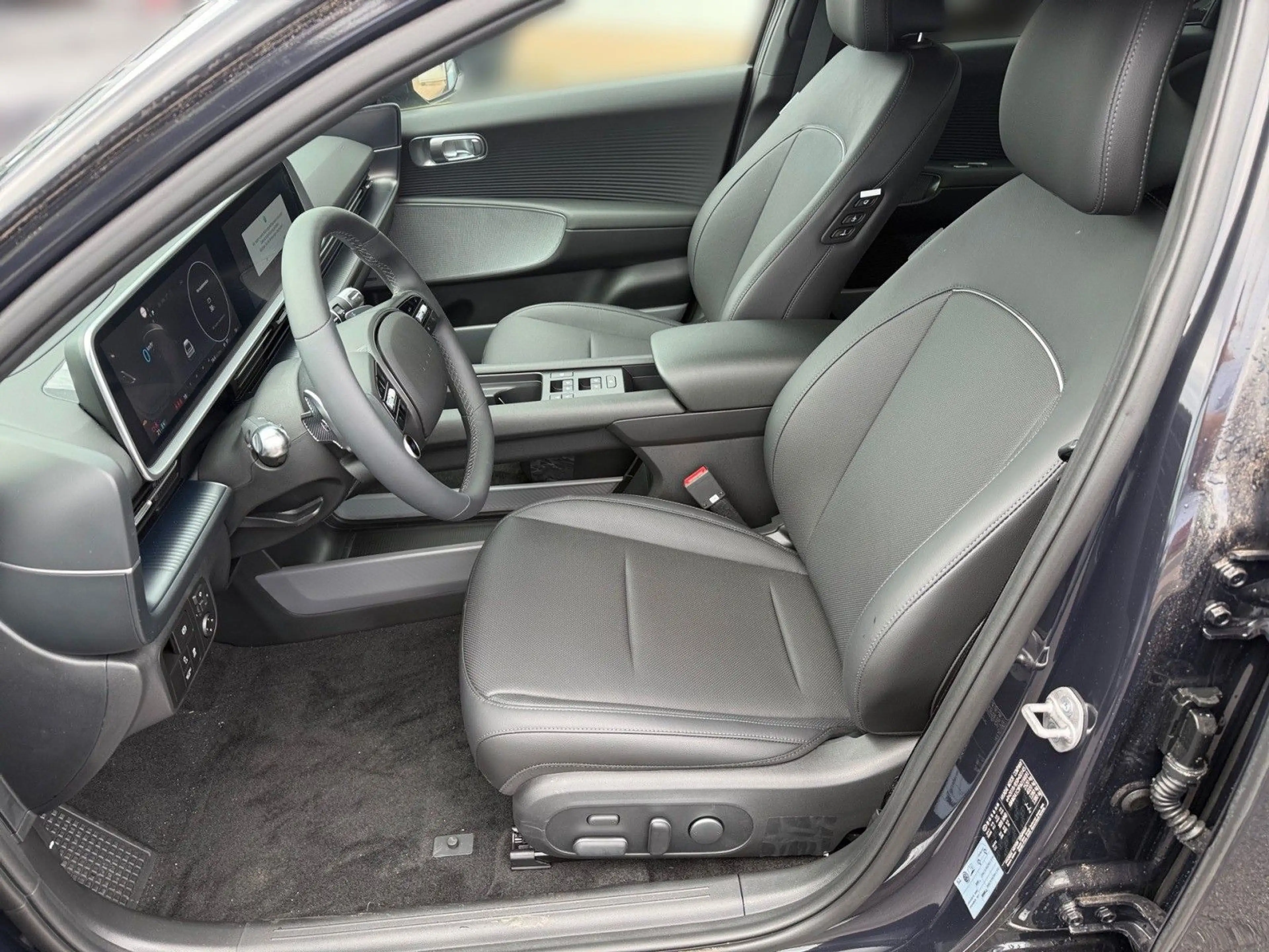 Hyundai IONIQ 6 77,4kWh Allrad TECHNIQ/Park/Sitz-Paket — photo 7