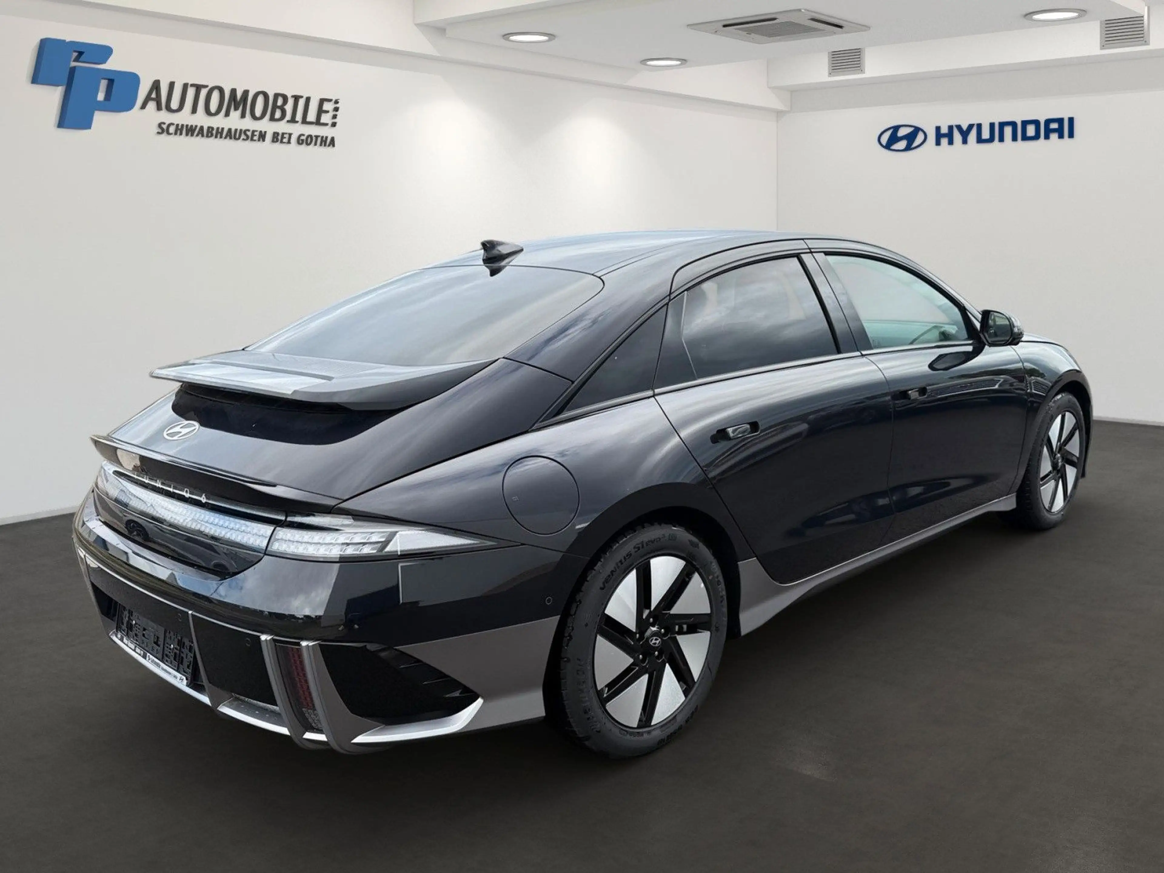 Hyundai IONIQ 6 77,4kWh Allrad TECHNIQ/Park/Sitz-Paket — photo 3