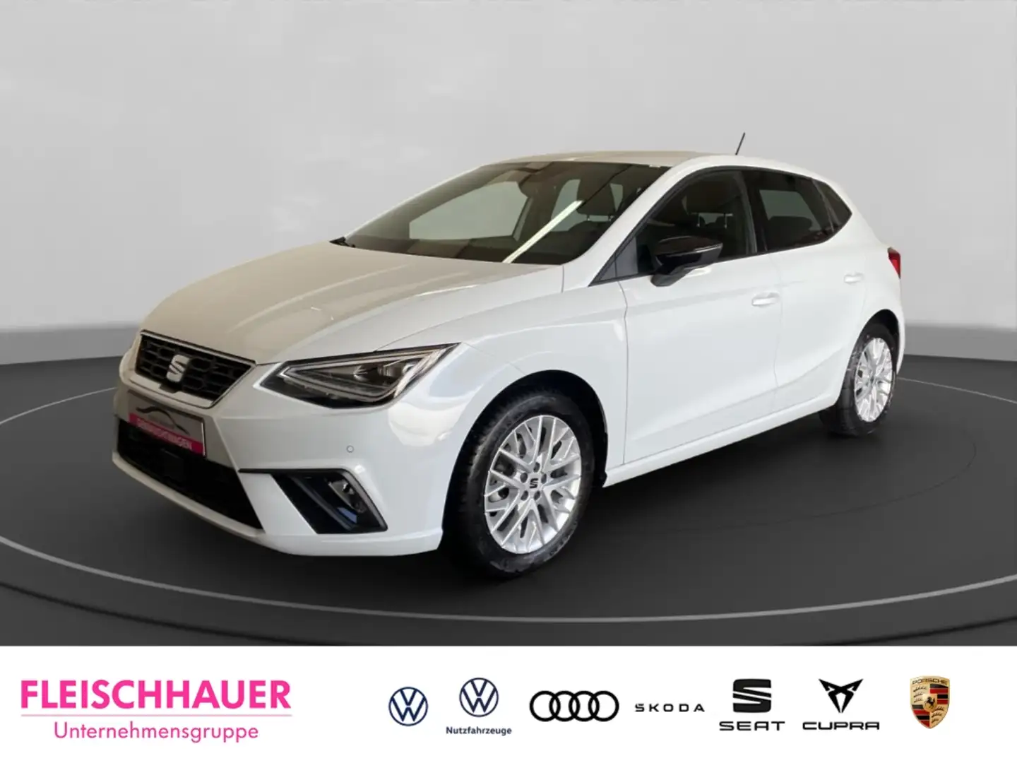 SEAT Ibiza FR 1.0 TSI LED SHZ PDC Navi Kamera Full-Link Blanc - 1