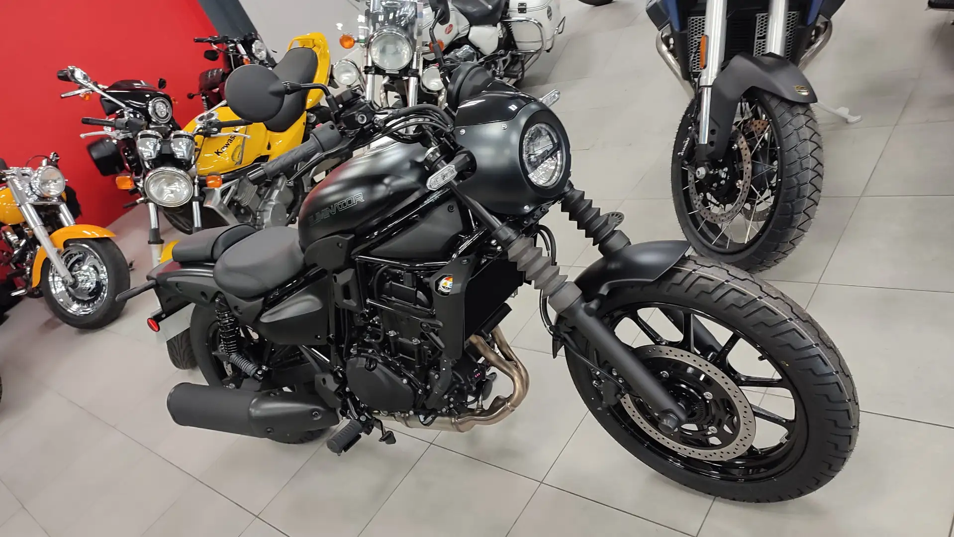 Kawasaki Eliminator 500 SE Чорний - 2