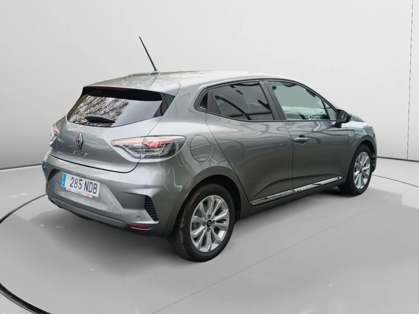 Renault Clio dCi Evolution 74kW Grau - 1