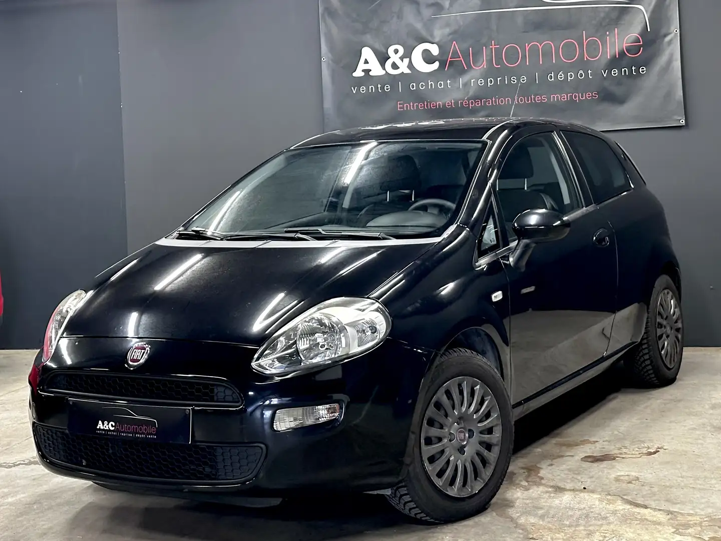 Fiat Punto 1.2i Noir - 1