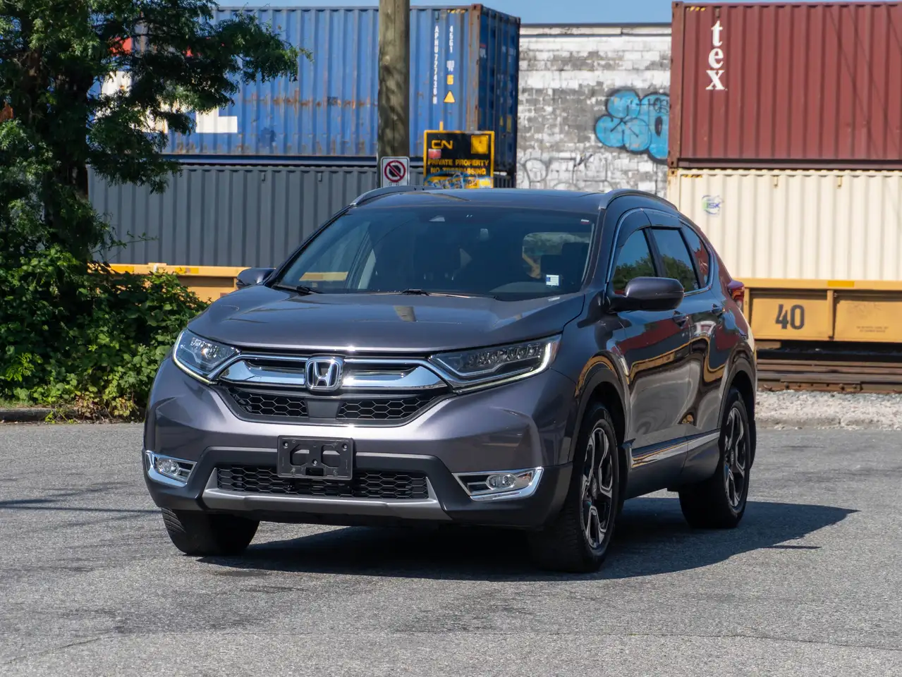2017 Honda CR-V Touring — photo 1
