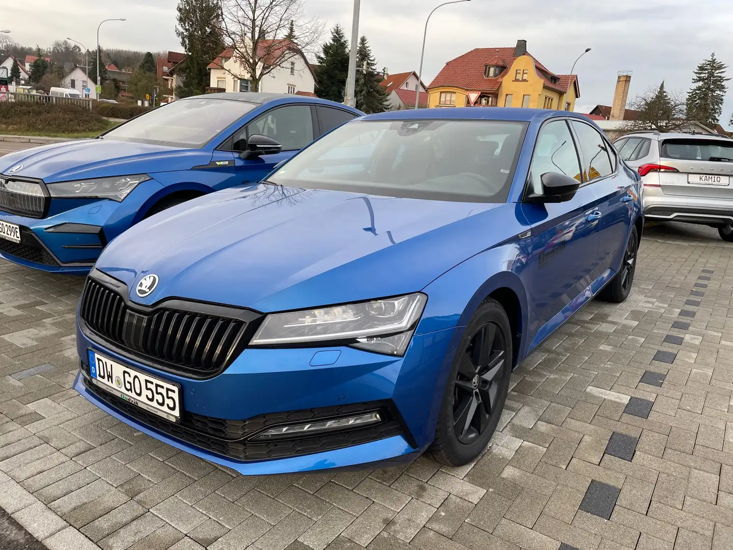 Skoda Superb Sportline * Navi * AHK * Matrix-Beam plava - 1