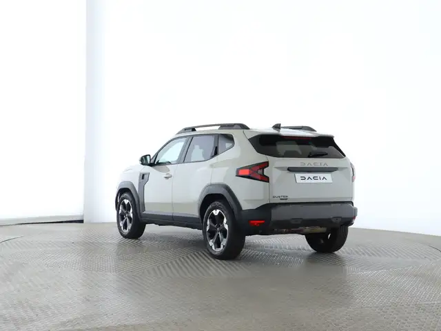 Dacia Duster view 4