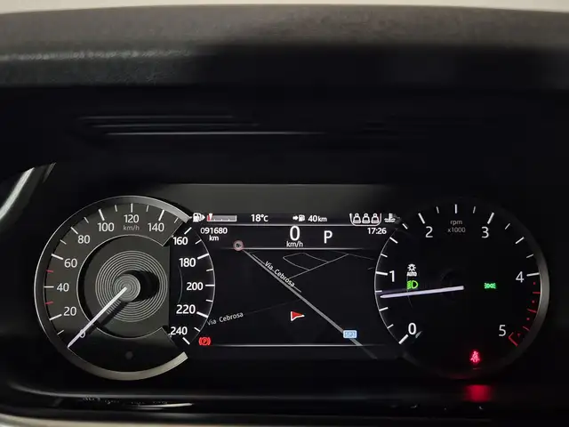 Land Rover Range Rover Evoque view 15