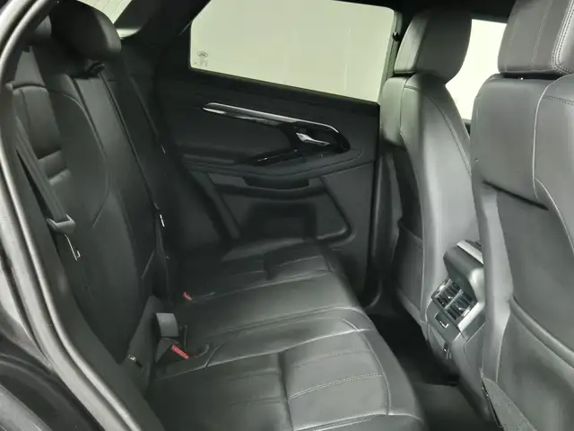 Land Rover Range Rover Evoque view 3