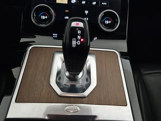 Land Rover Range Rover Evoque view 13