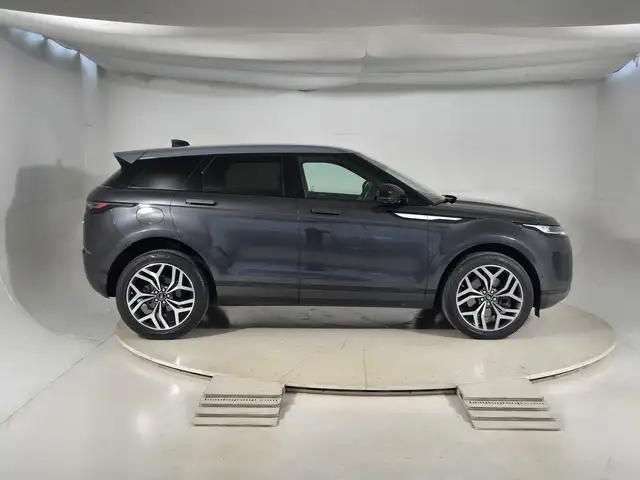 Land Rover Range Rover Evoque view 6