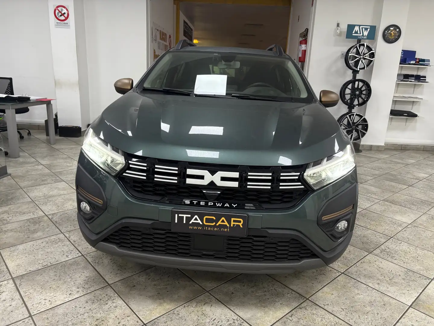 Dacia Sandero Stepway 1.0 tce Extreme Eco-g 100cv IN ARRIVO Vert - 2
