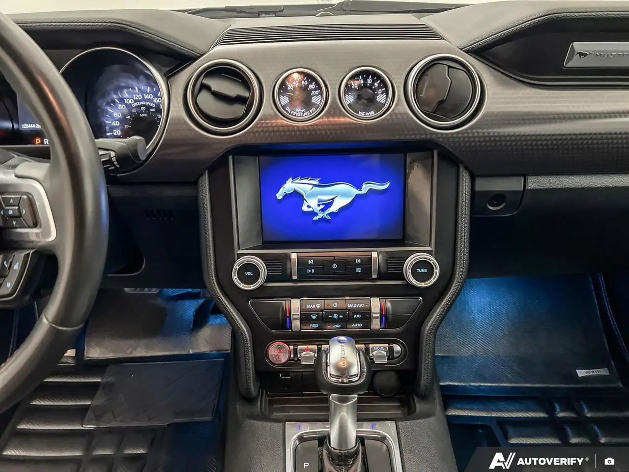 Ford Mustang снимка Ford Mustang