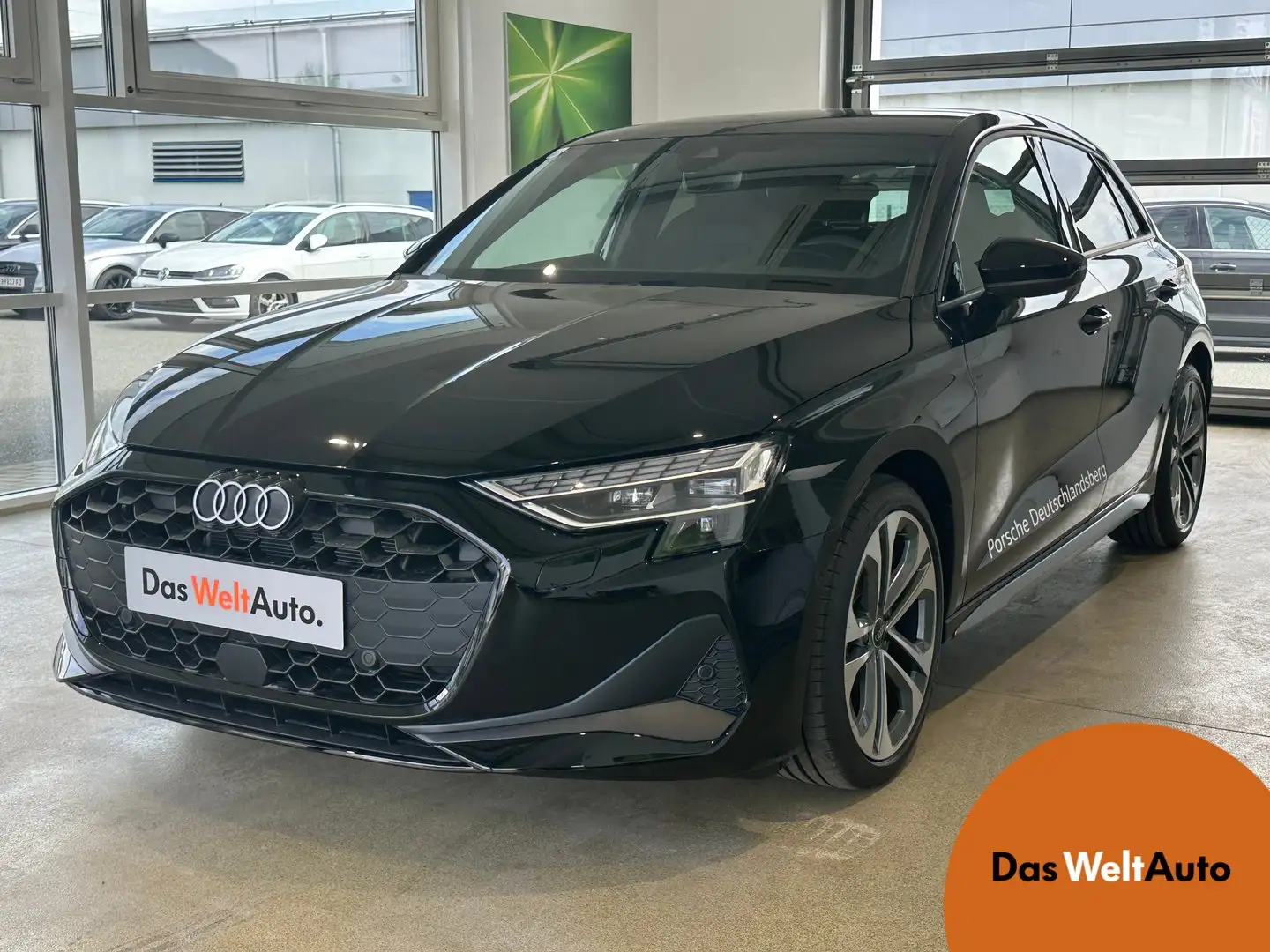 Audi A3 30 TFSI Noir - 1