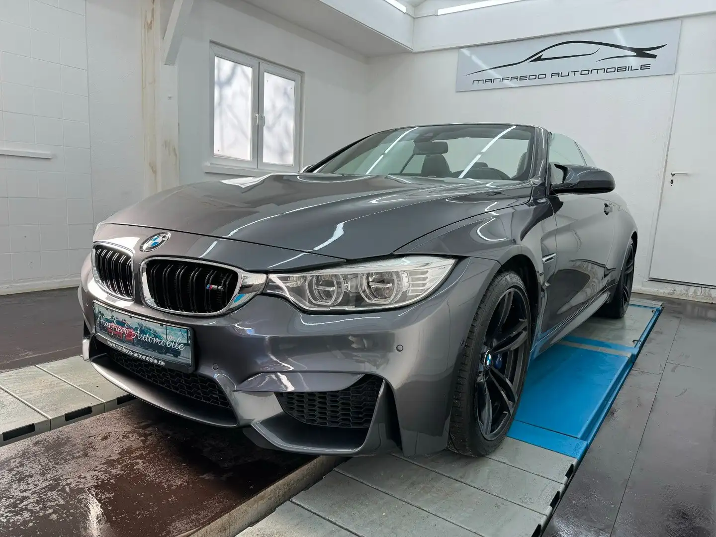 BMW M4 Cabrio DKG/Harm.K/Headup/Lenk-Hz/Spurhalt/Kam Grau - 2