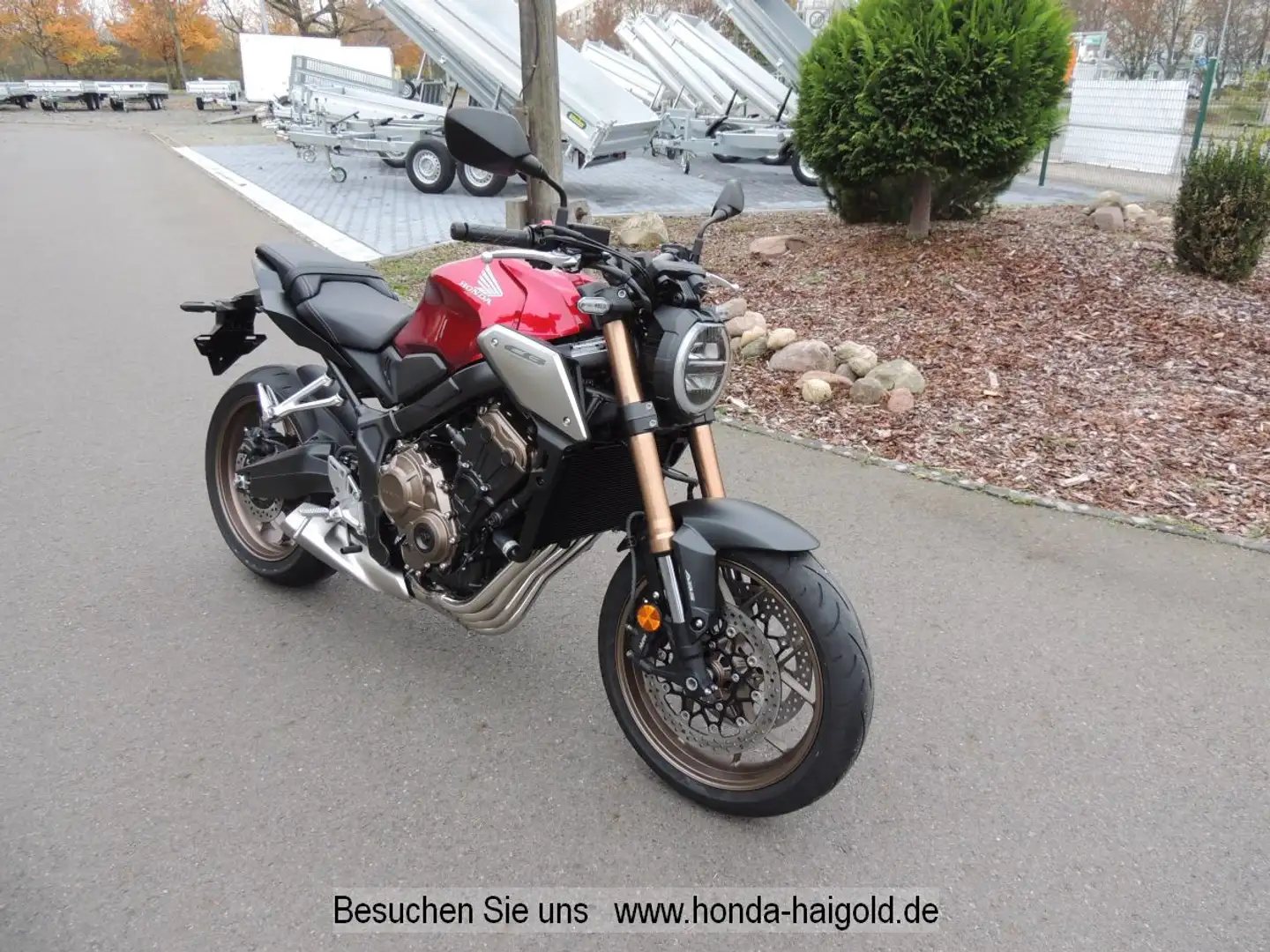 Honda CB 650 R  ABS 1400€ gespart! Červená - 2