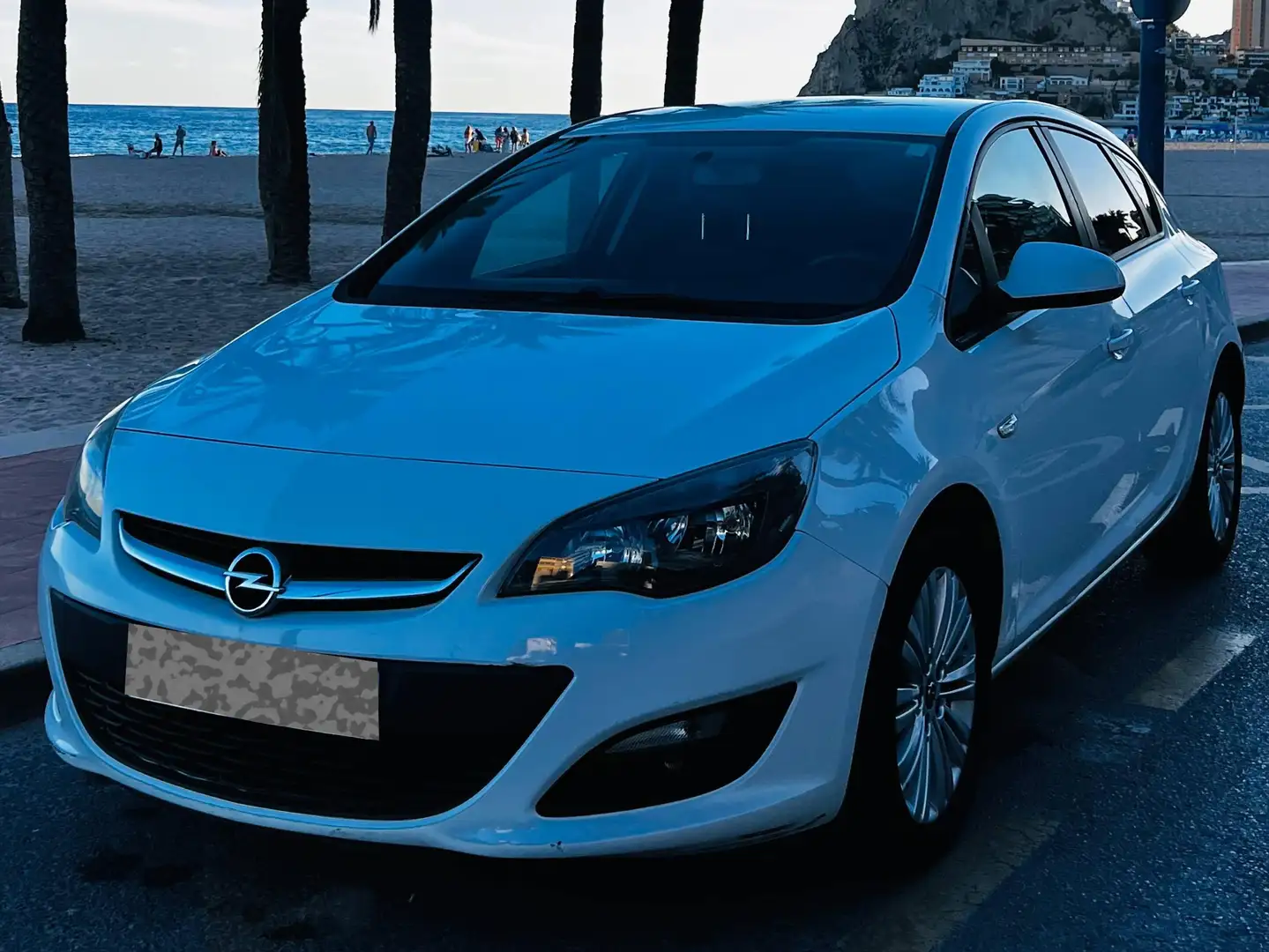 Opel Astra Astra 1.7CDTi S/S Selective Selective Blanco - 1