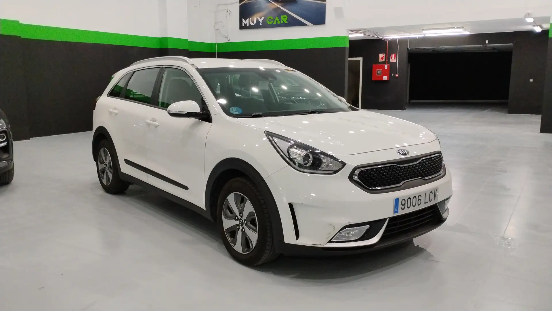 Kia Niro 1.6 HEV Business Blanco - 1