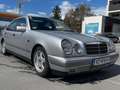 Mercedes-Benz E 220 E 220 Aut. Silber - thumbnail 10