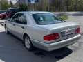 Mercedes-Benz E 220 E 220 Aut. Silber - thumbnail 13