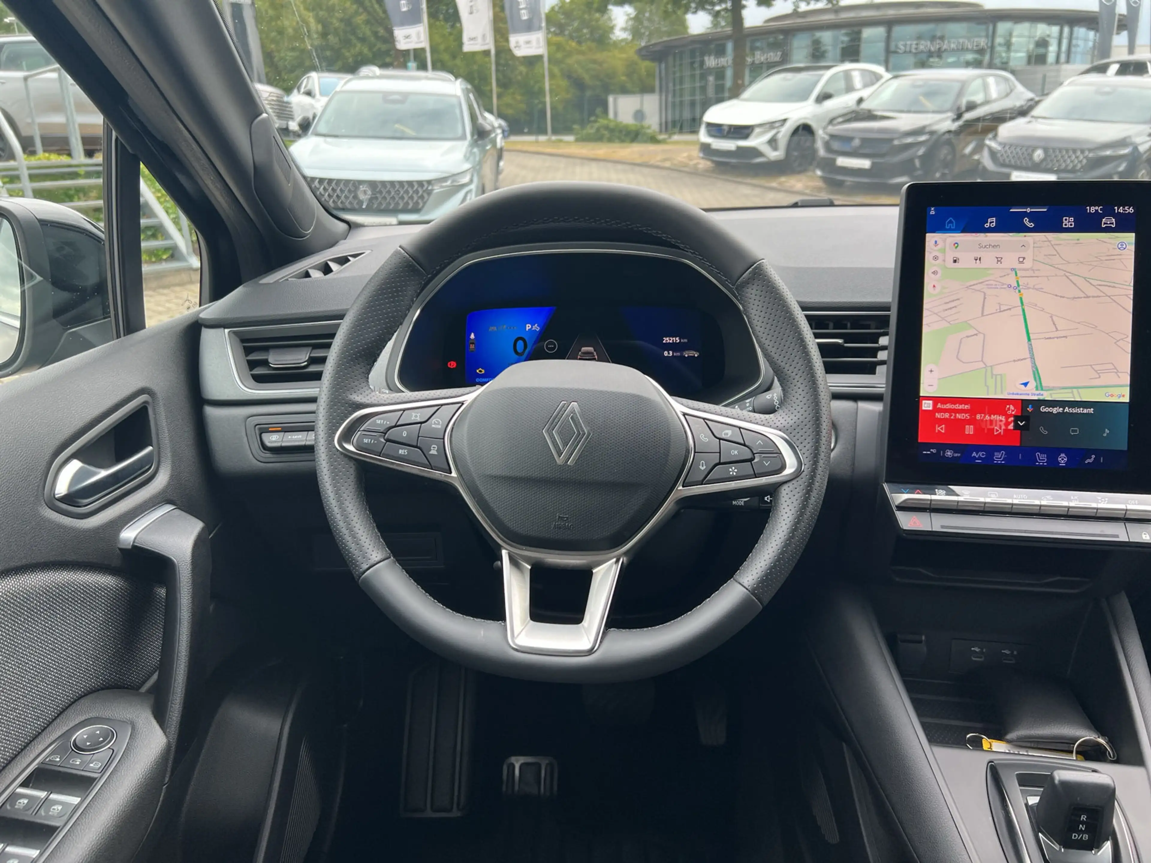 Renault Symbioz E-TECH Full Hybrid 160 Techno GJR+RFK+SHZ+LED — photo 7