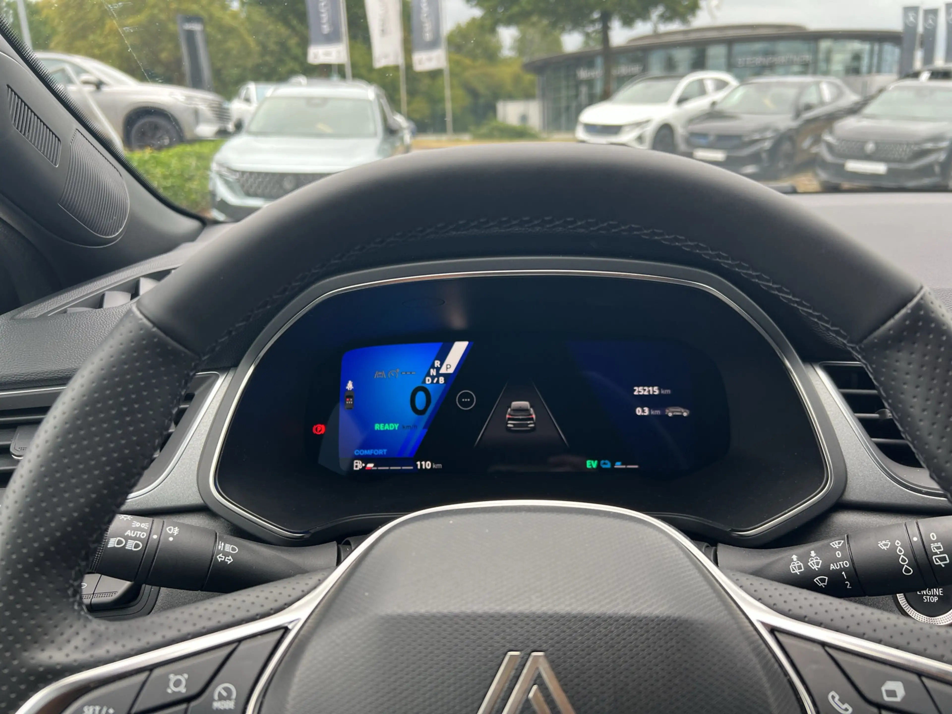 Renault Symbioz E-TECH Full Hybrid 160 Techno GJR+RFK+SHZ+LED — photo 14