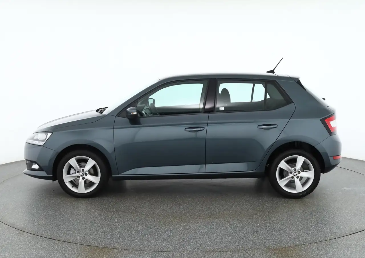 Skoda Fabia 1.0 MPI Cool Plus Klima Sitzheizung DAB, миниатюра 2