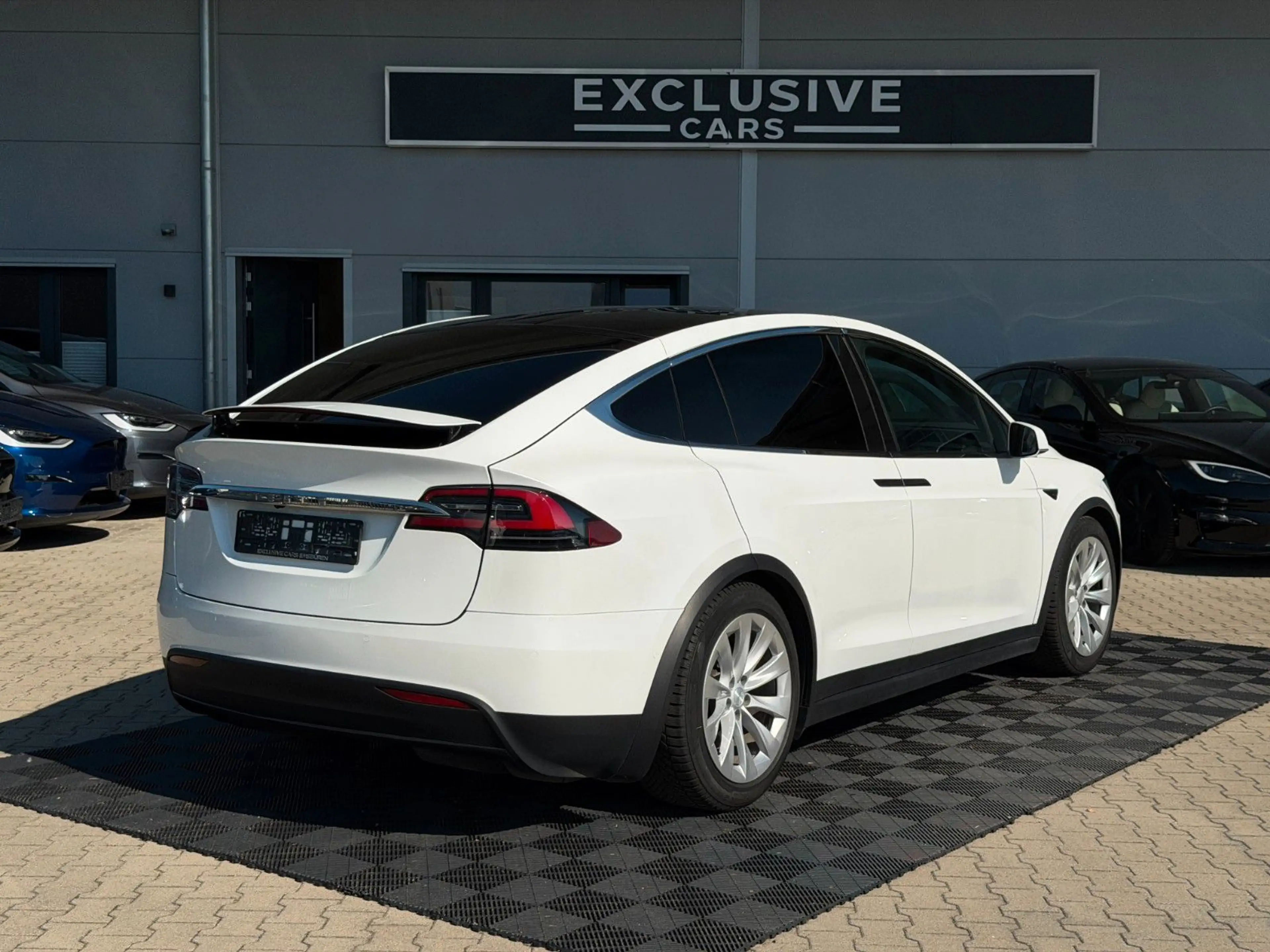 Tesla Model X MODEL X RAVEN LONG RANGE RAVEN | FULL SELF DRIVE — photo 10
