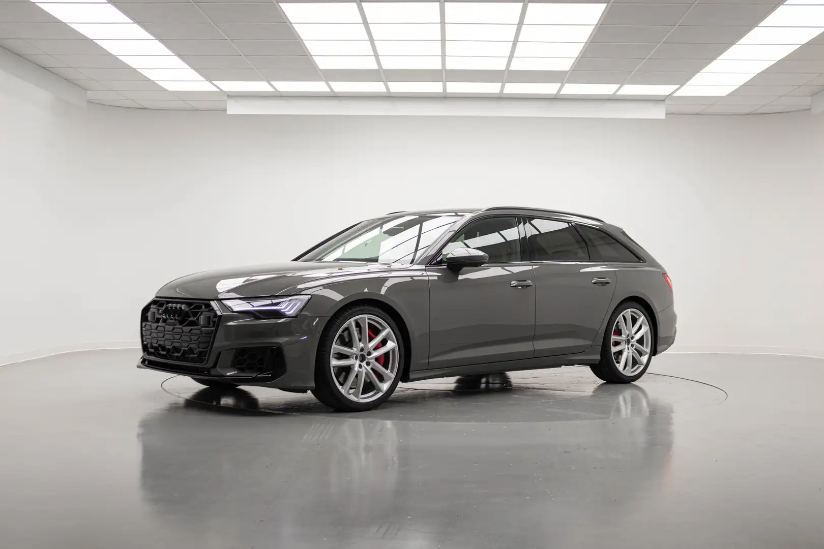 Audi S6 S6 Avant 3.0 TDI quattro tiptronic sport attitude station wagon sw MHEV MILD HYBRID Grijs - 1