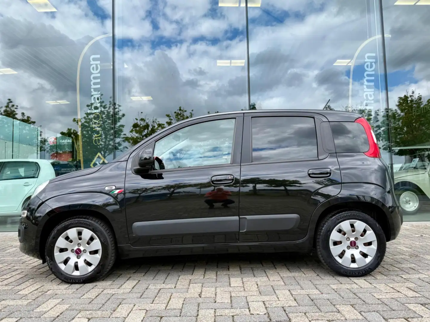 Fiat Panda 0.9 TwinAir Lounge Automaat NAP, Climate Control, Noir - 2