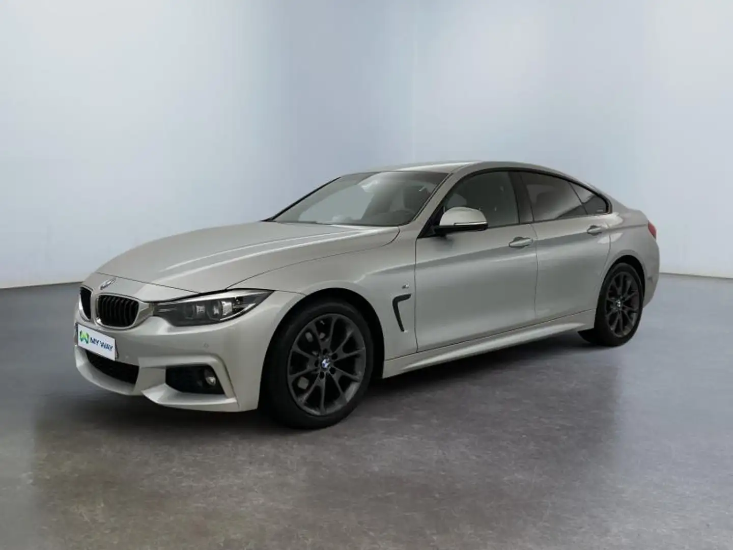 BMW 418 Pack M*Boite auto*GPS*Led*APS Av/Ar*Hayon élec Срібний - 1