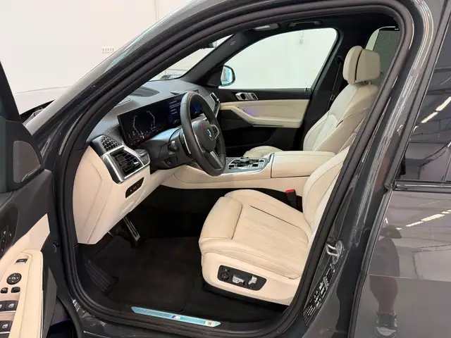 BMW X5 X5 view 13