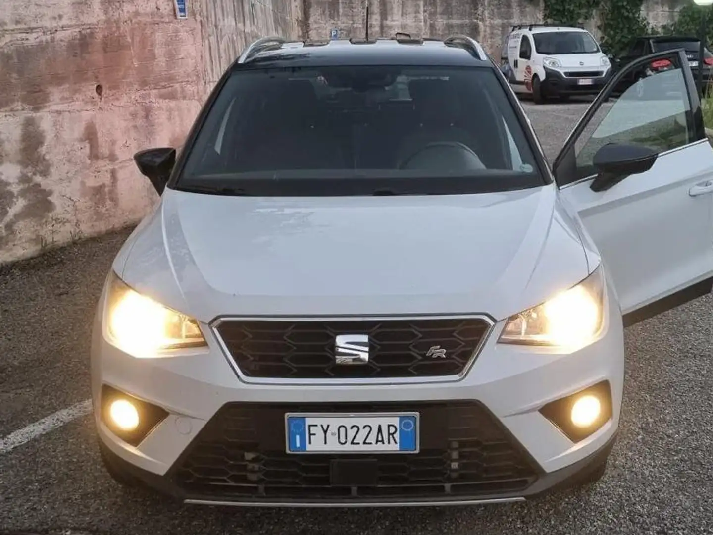 SEAT Arona Arona  tgi FR 90cv Bianco - 2