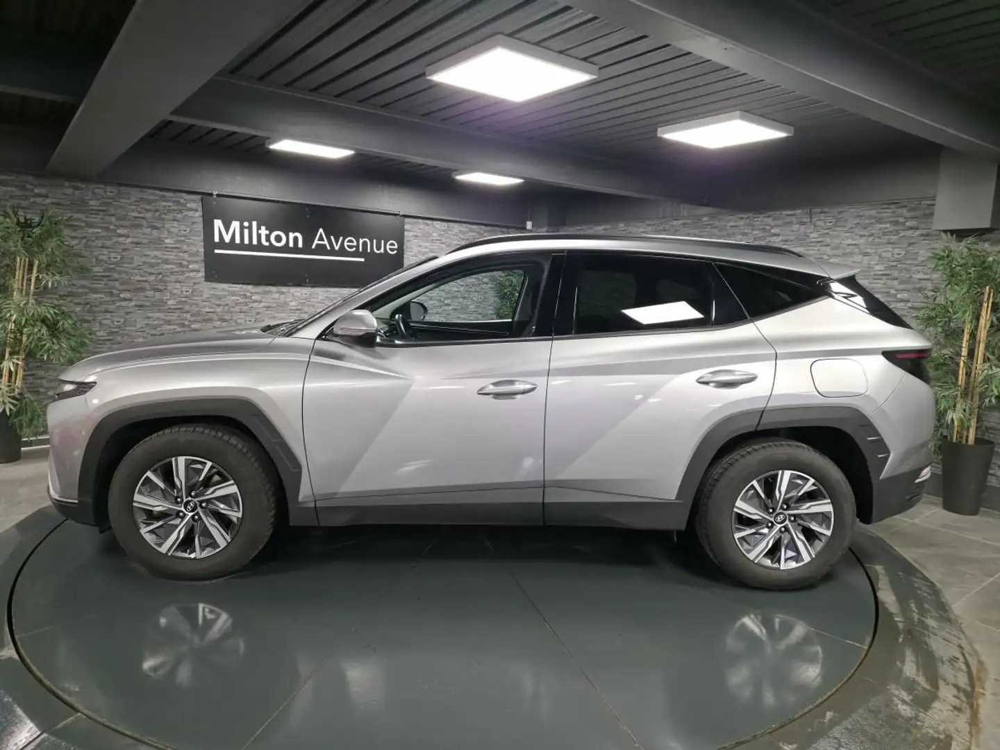 Hyundai TUCSON Tucson 1.6 T-GDi - 150  Creative Gris - 2