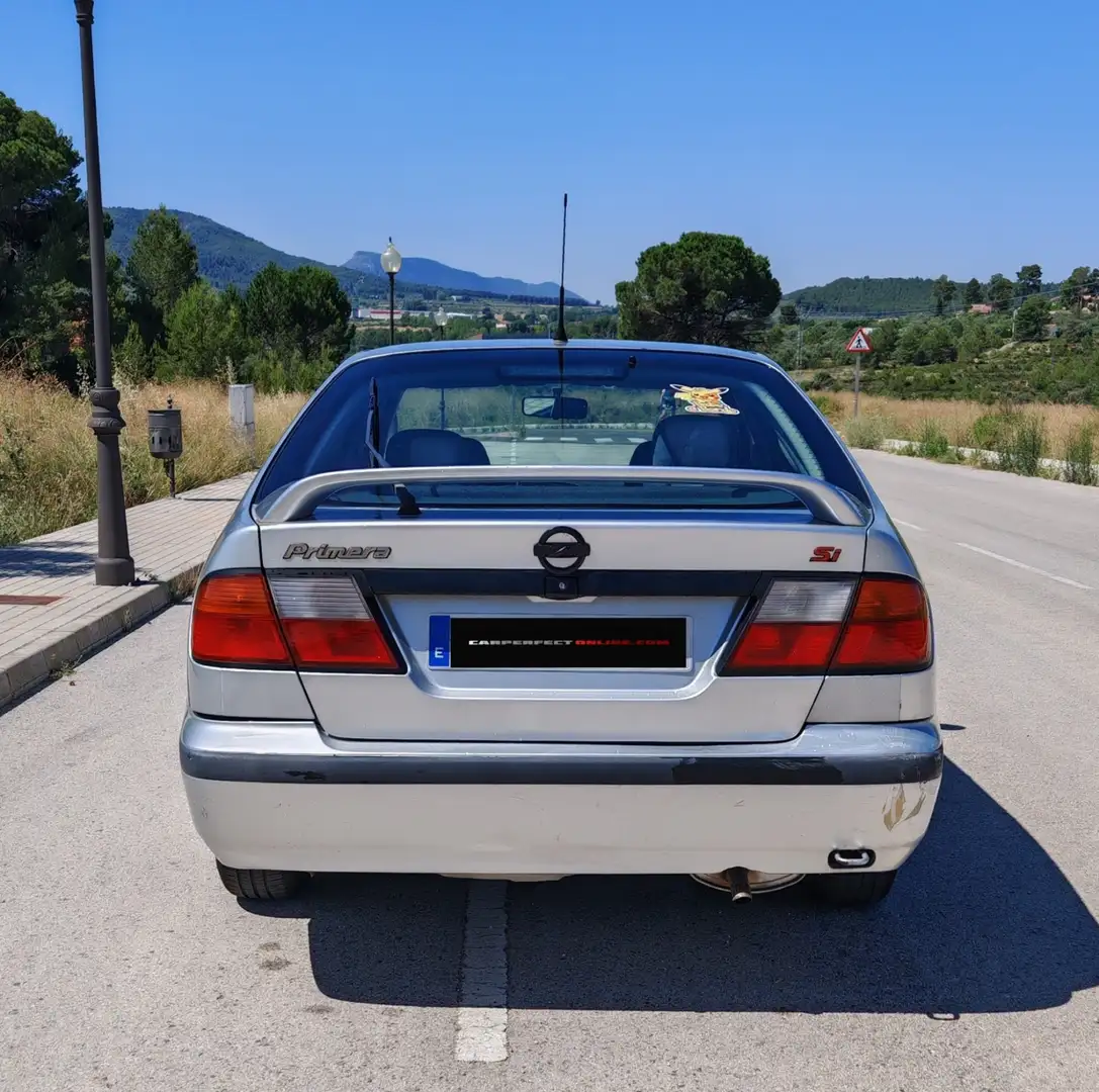 Nissan Primera 1.6 Si - 2