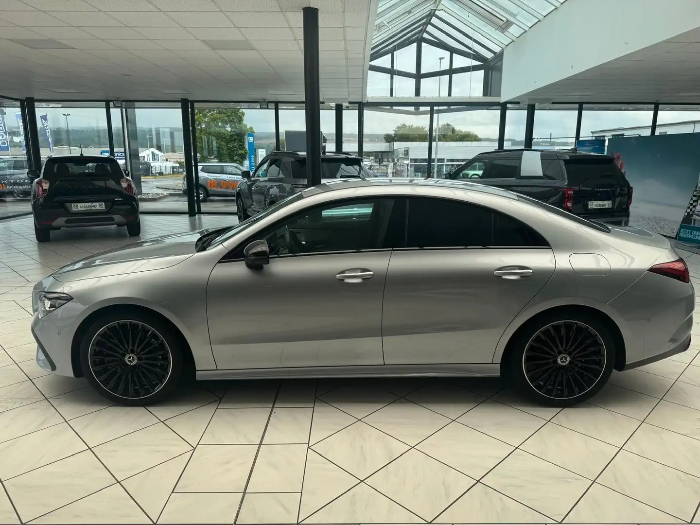Mercedes-Benz CLA 200 AMG-Line *Standhzg.*Burmester*AHK*Night Silber - 2
