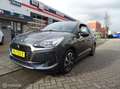 DS Automobiles DS 3 1.2 PURETECH SO CHIC / Cruise Control / Airco / Grey - thumbnail 3