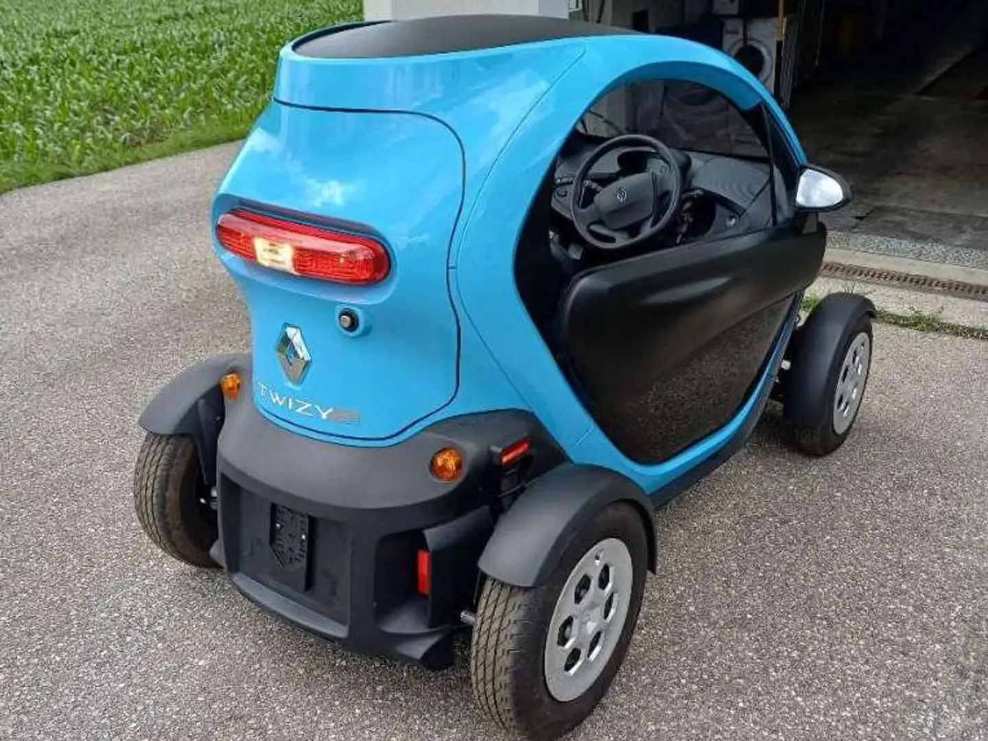 Renault Twizy cargo 45 plava - 2