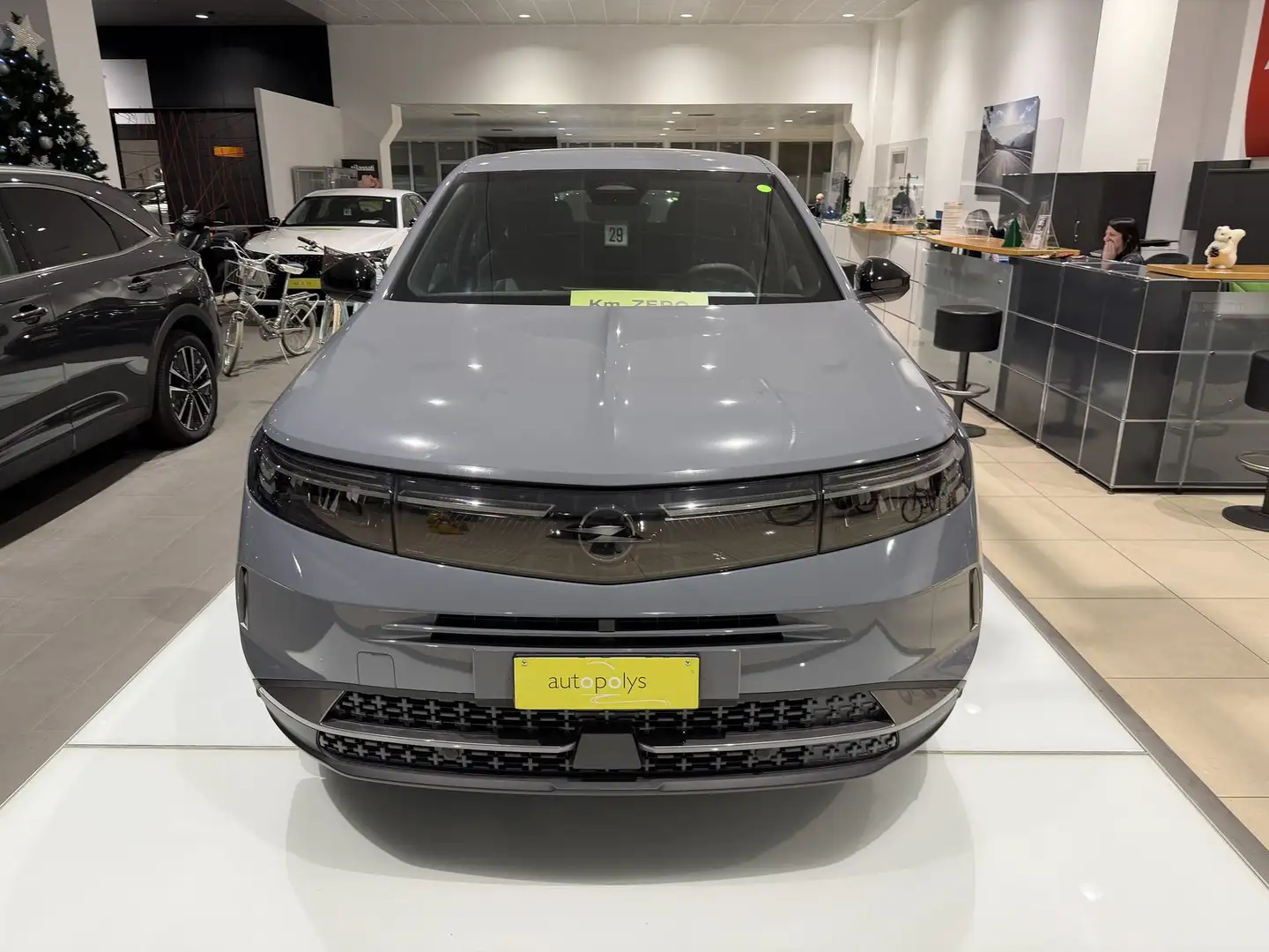 Opel Grandland Grandland Hybrid 145 CV EDCT Edition Grau - 2