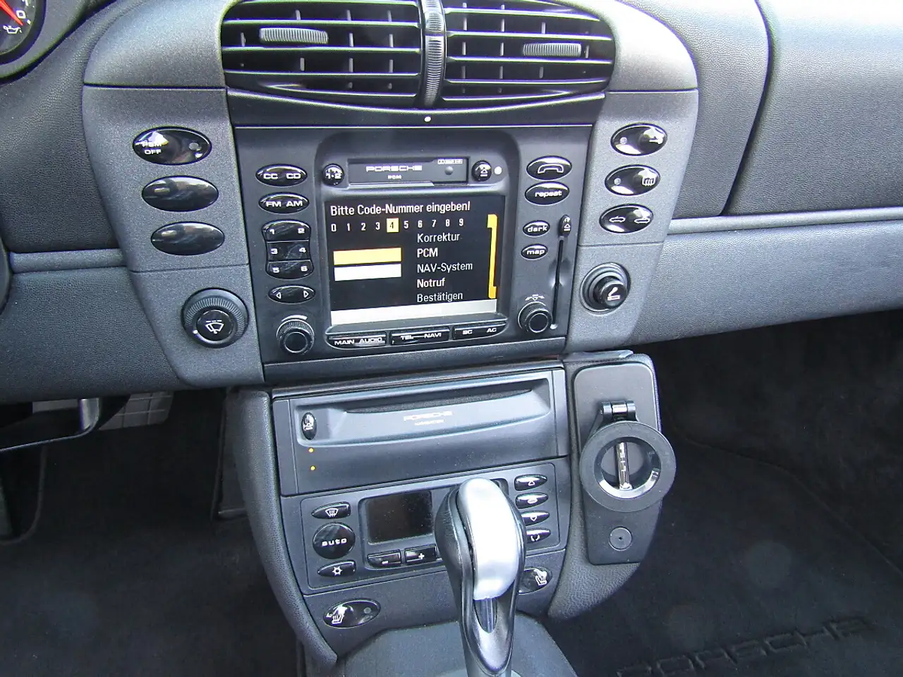 Porsche 911 Carrera 4 Cabrio Tiptronic, foto 8