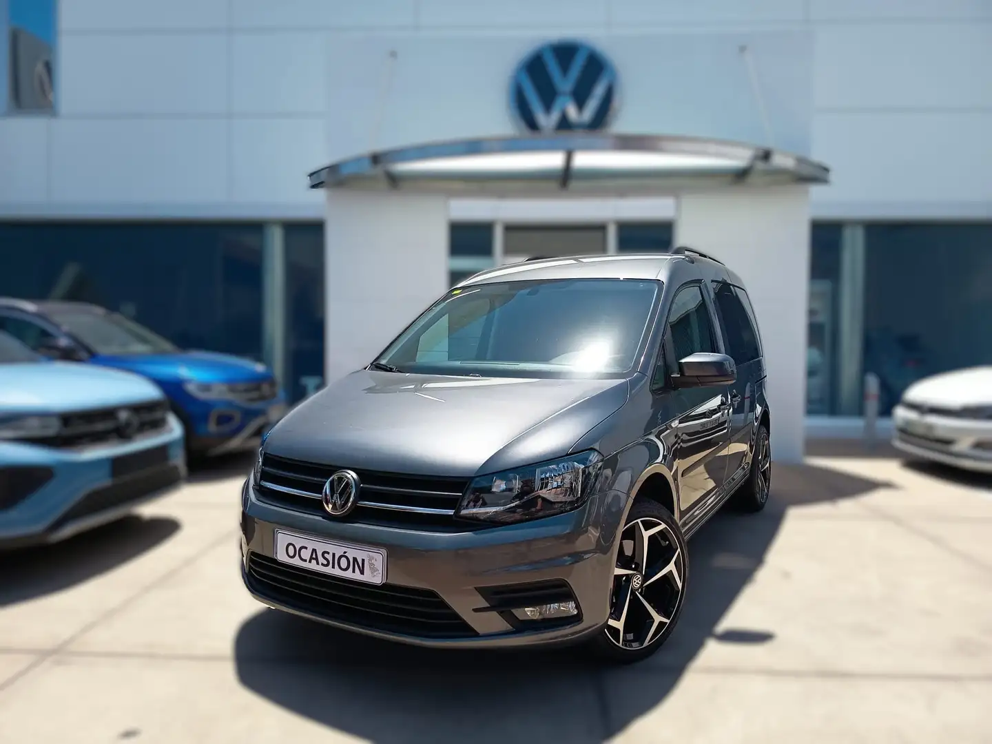 Volkswagen Caddy 1.2 TSI Trendline 7pl. Grau - 1