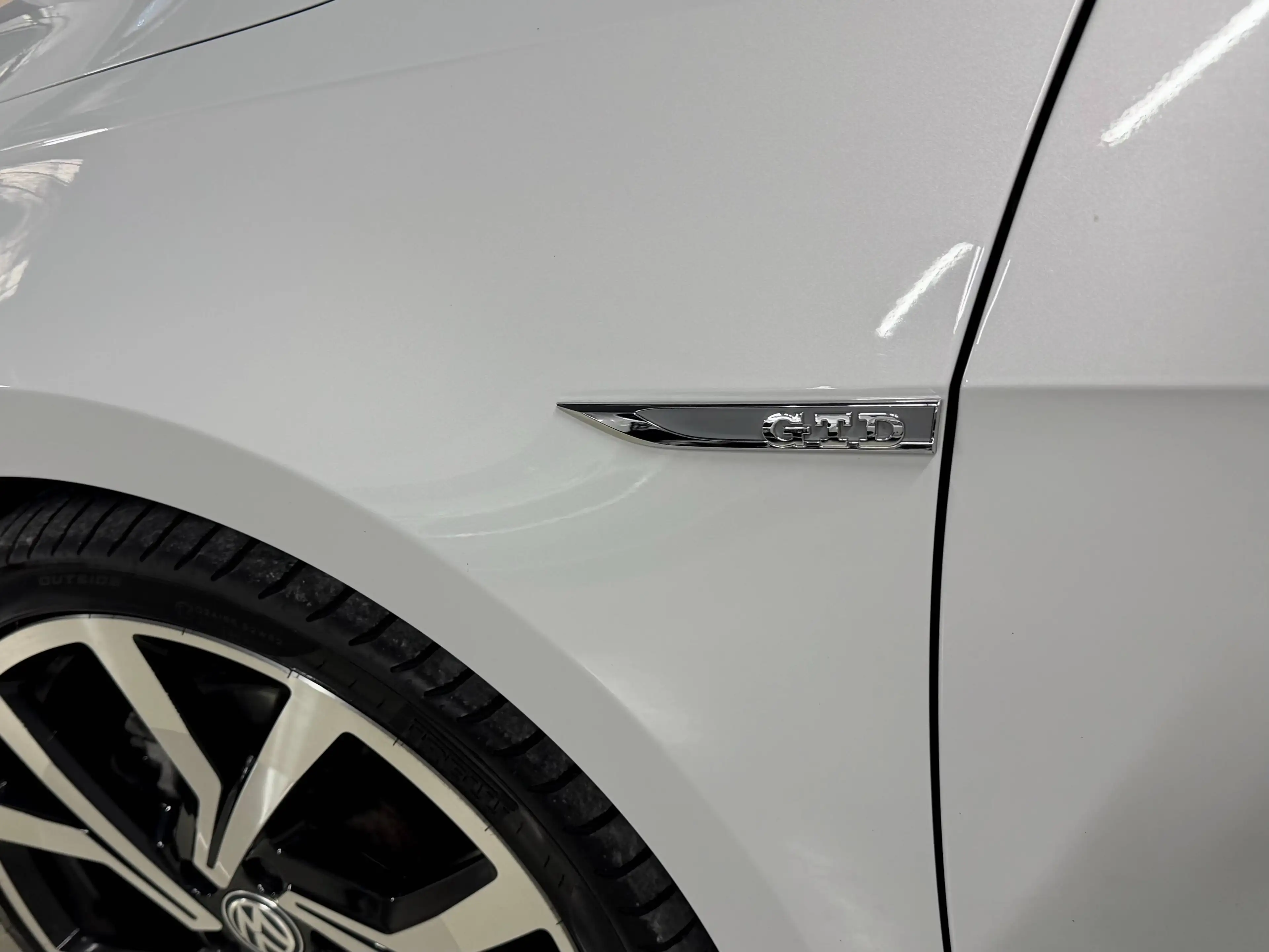 Volkswagen Golf GTD 7.5 - 2,0 TDI DSG Facelift | LED | VIRTUAL COCKPIT | ACC | SPORT — photo 9